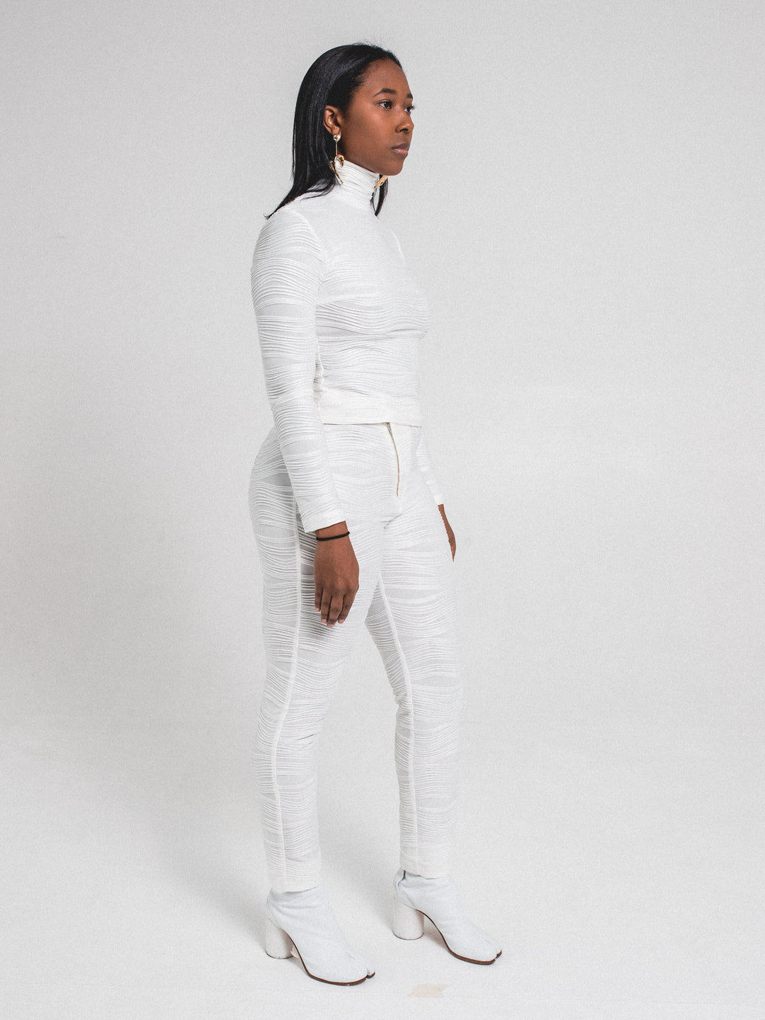 Textured Side Zip Pants | White